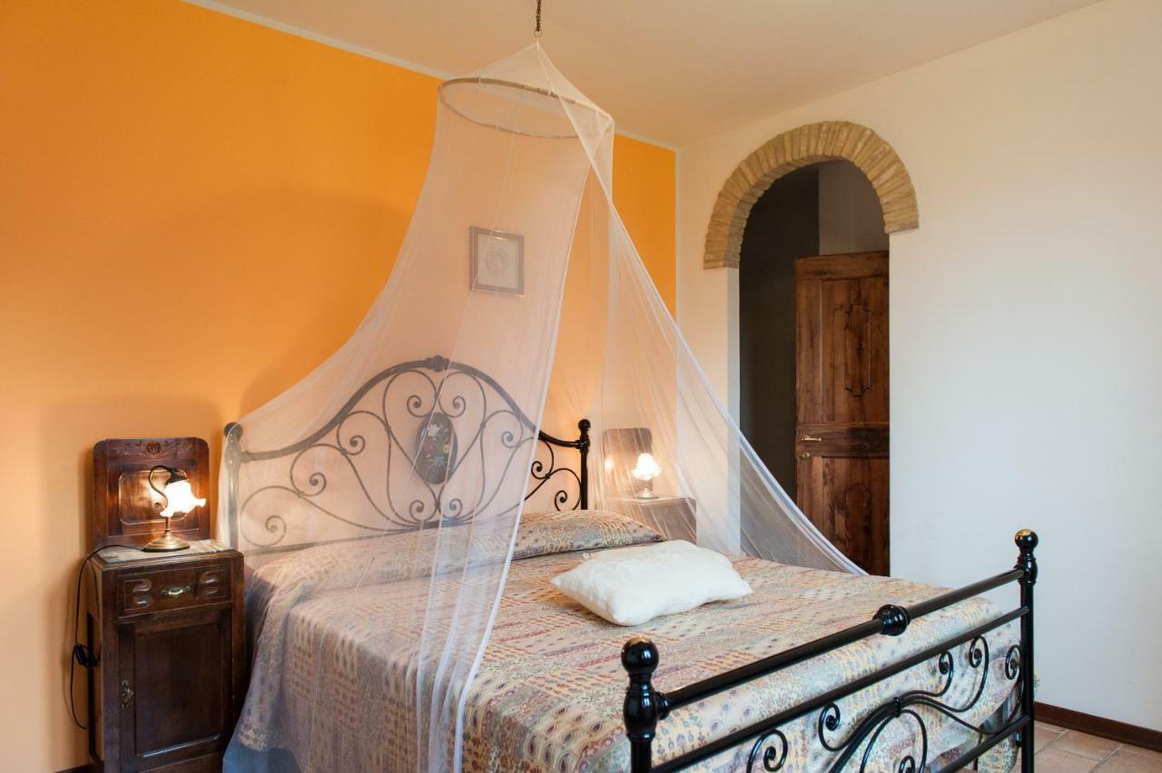 Agriturismo Wine Casale Villa Chiara Torgiano Εξωτερικό φωτογραφία