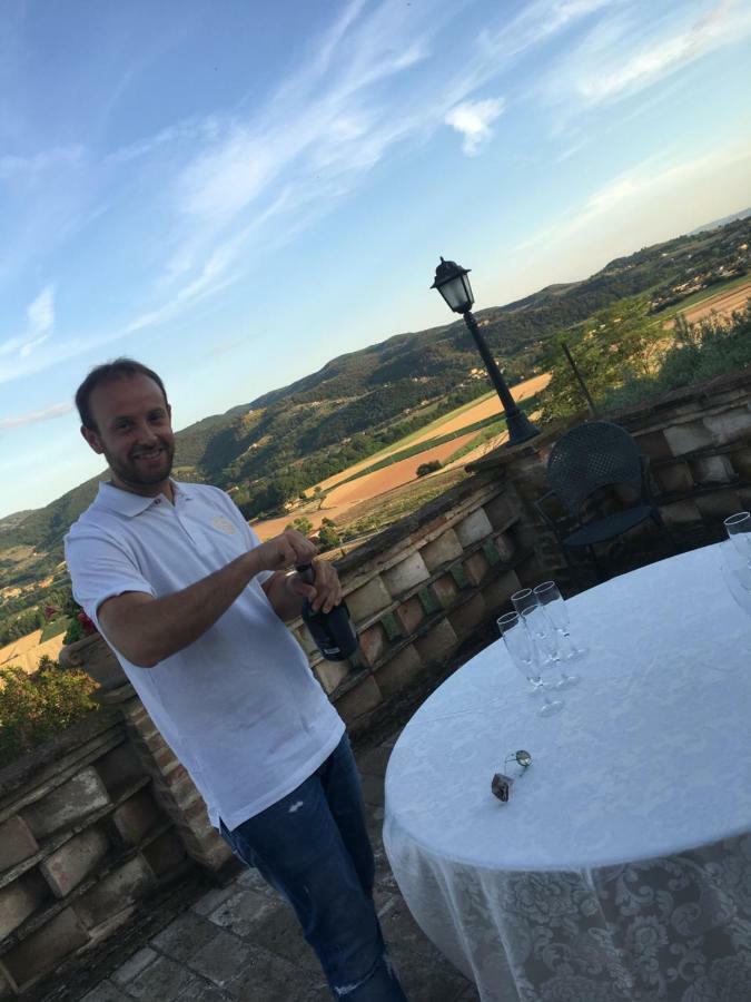 Agriturismo Wine Casale Villa Chiara Torgiano Εξωτερικό φωτογραφία